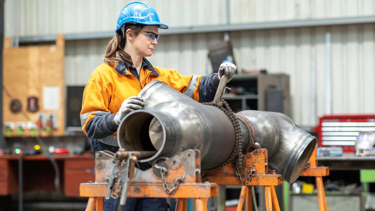 skilled worker, female worker, skilled migration