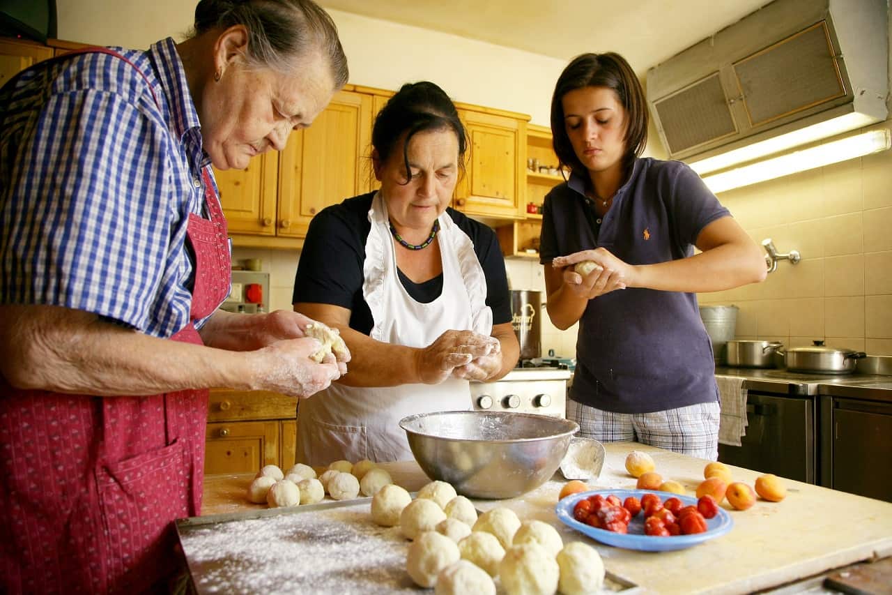 Eating disorders in Italian Australian community.