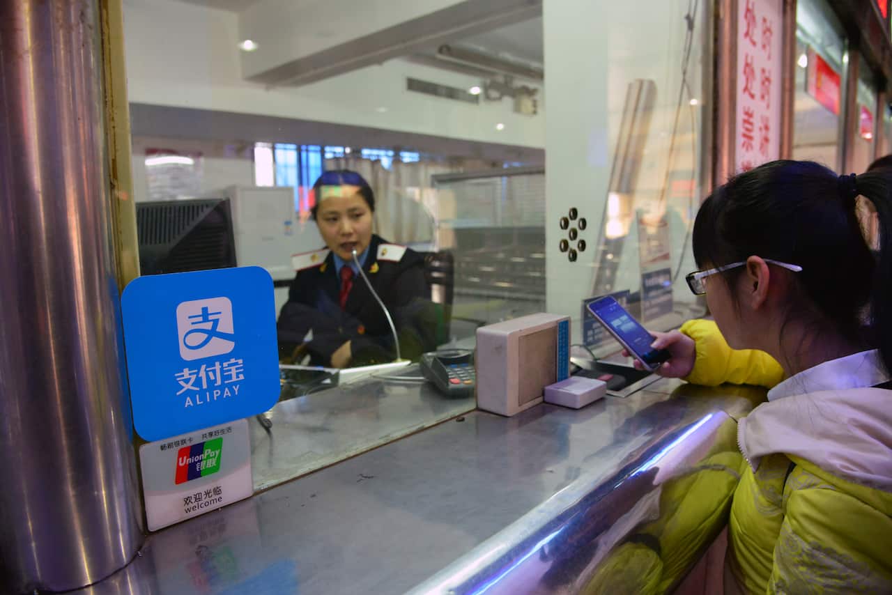 Spring Festival Travel Peak Begins In China