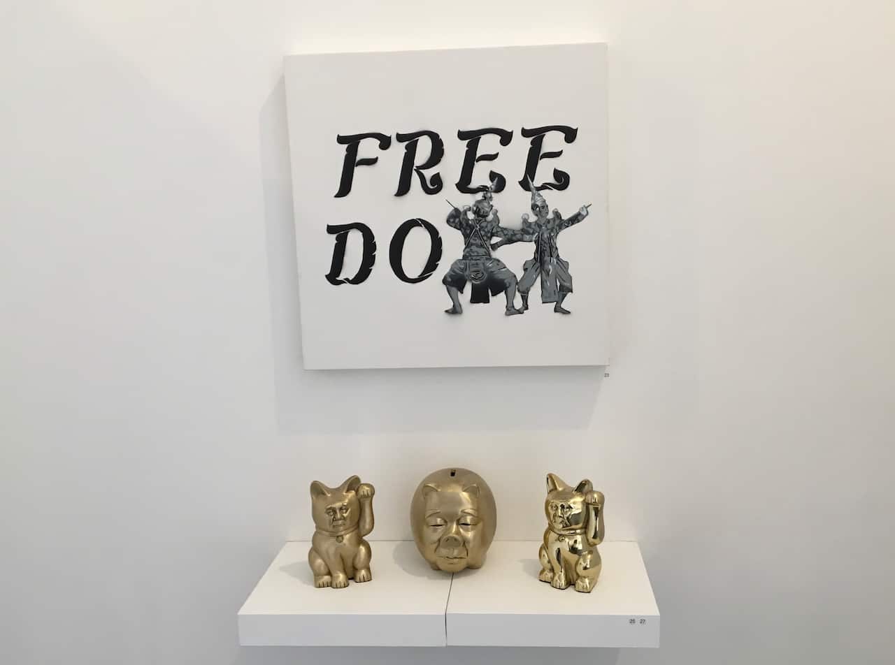 headache-stencil-new-world-standard-exhibition-sbs-thai-military-junta