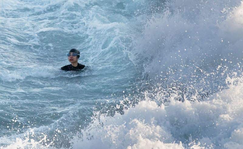 Dramatic life-saving rescue at Bronte Beach, Sydney (Jenny Evans/Getty)