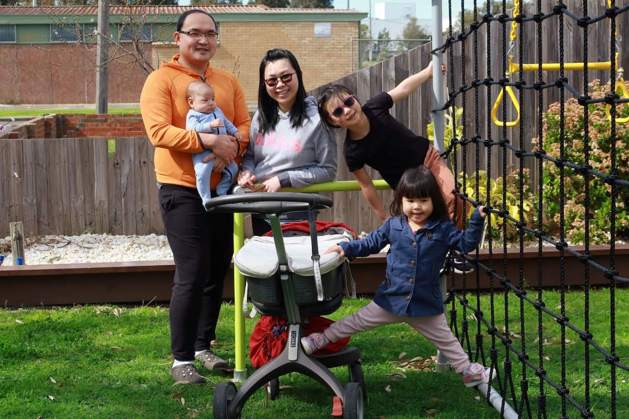 Ba làm việc ở nhà có nghĩa là cả gia đình sẽ được gặp nhau nhiều hơn và có thêm bữa trưa quây quần bên nhau.