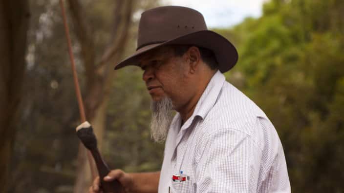 Anangu Yankunytjatjara cultural guide Leroy Lester hosting Indigenous cultural activities at Voyages Ayers Rock Resort.   