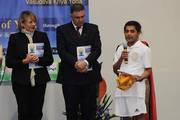 L-R, Hon Inge Peulich (Shadow minister for Multicultural Affairs in Victoria), Hon Telmo Languiller (Speaker of the Victorian Parliament), Rajendra Yenkannamoole, founder of Vasudeva Kriya Yoga