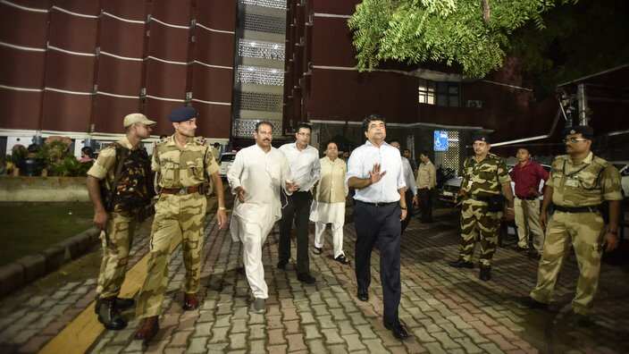 Delegations Of BJP And Congress Leaders Meet Election Commission Over Gujarat Rajya Sabha Election