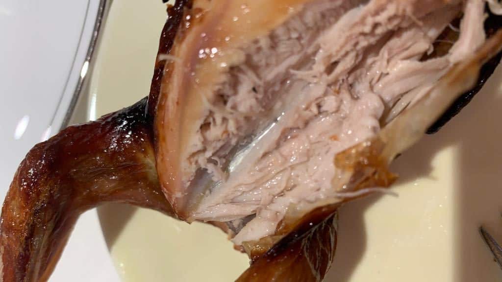 Chickens becomes more juicy by injecting sauce