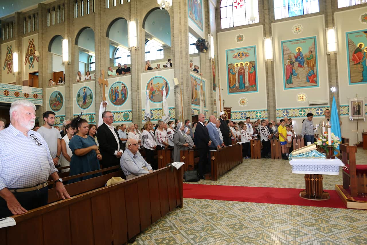 Prayer for peace in Ukraine.