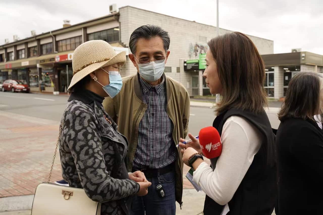 霍巴特澳华社区成员凌燕和李秋平夫妇