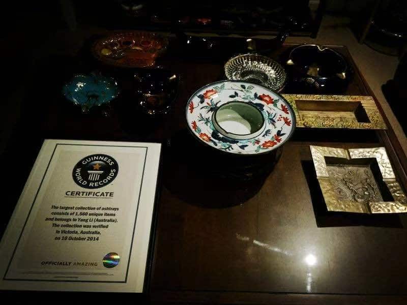 李洋的烟灰缸和吉尼斯纪录证书