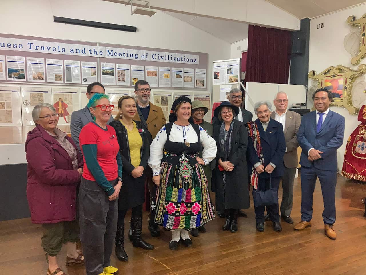  Membros do Portuguese Welfare Council, do Inner West Council, do Consulado Geral de Timor Leste, voluntários e elementos fundadores do Museu