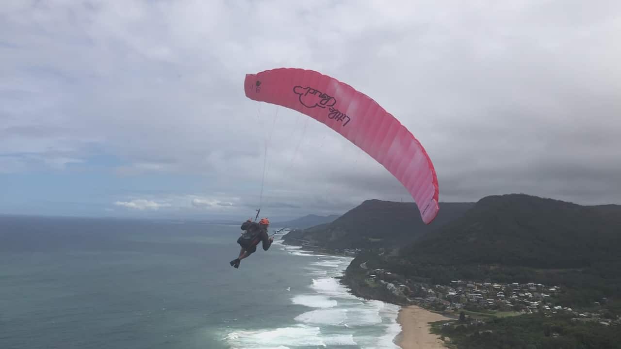 paragliding 