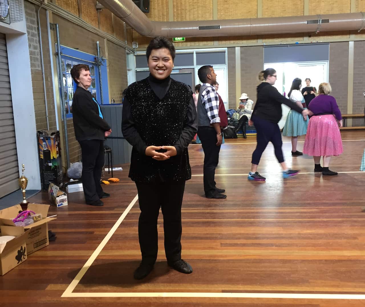 Trải qua 16 năm đơn độc nuôi con, chứng kiến Ozone Nguyen 20 tuổi chững chạc như ngày hôm nay là một niềm an ủi với chị Kim Ngân.