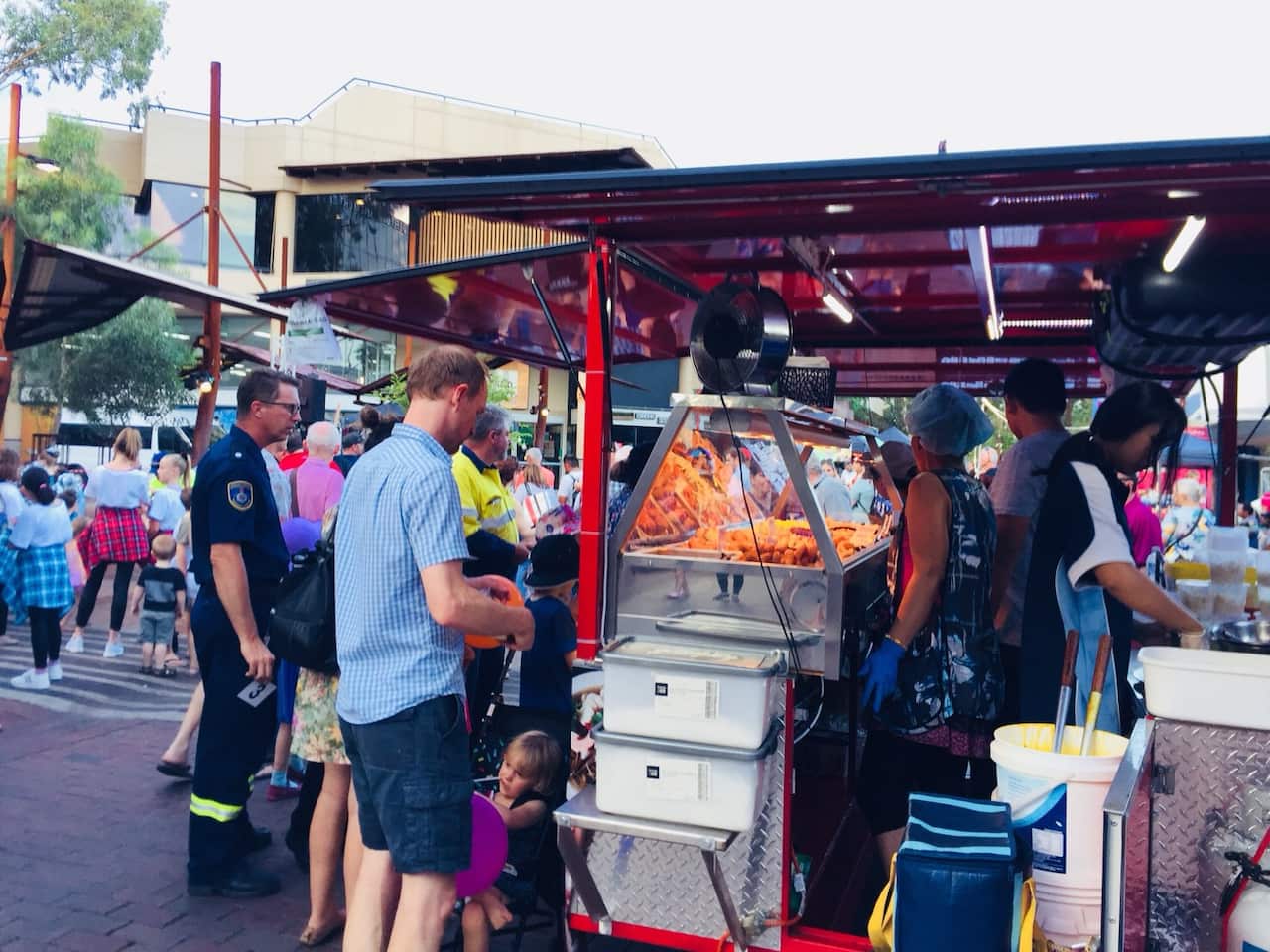 Image of Sab E Lee Thai food van with customers