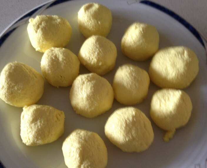 Pista Khoya Kadam