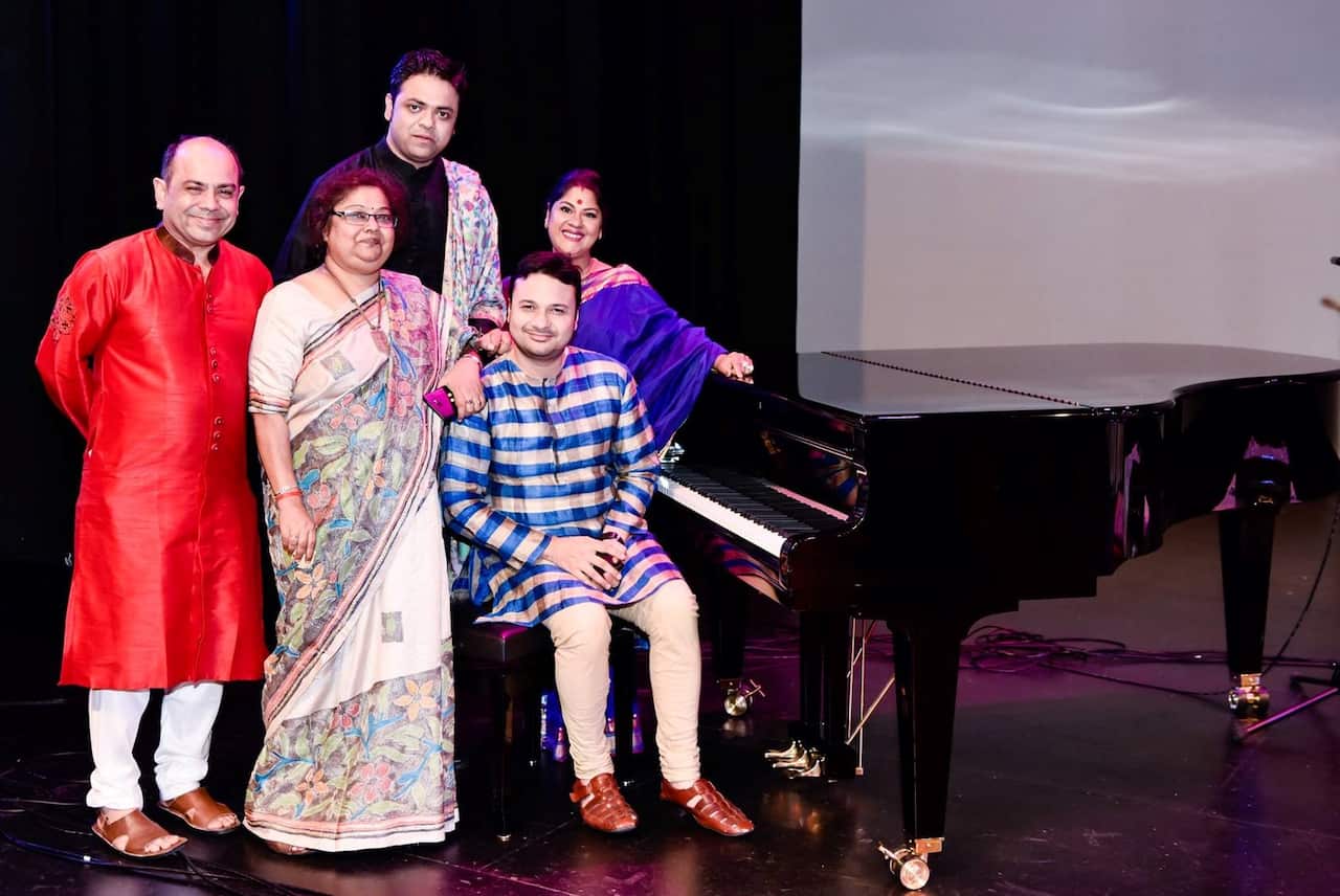 Bangladeshi Indian artists 