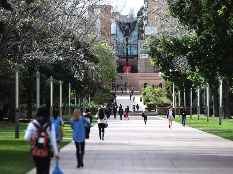 International students call for end to 'transport discrimination'
