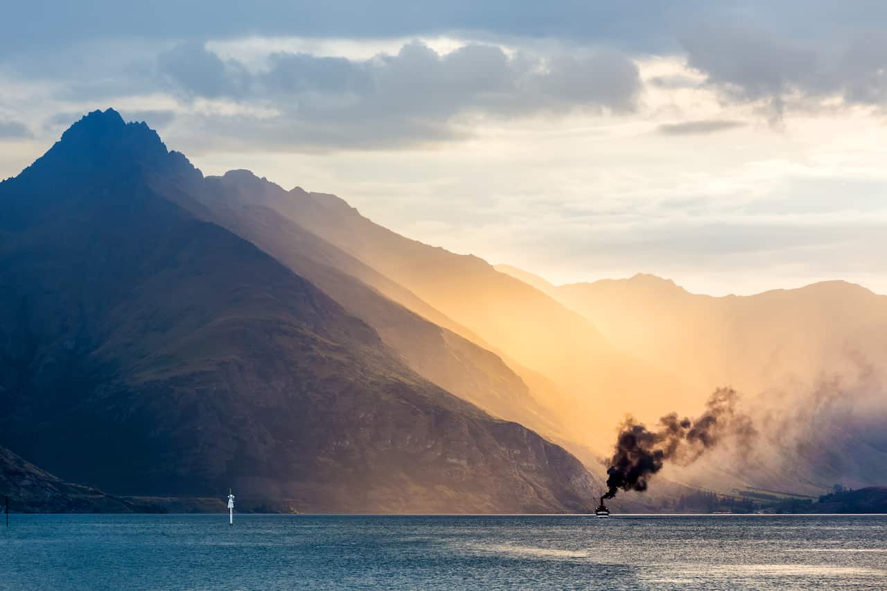 A photo by Irina Mitin