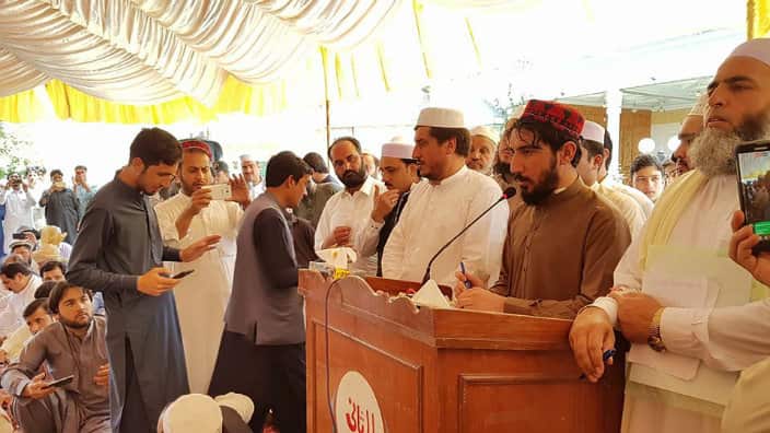 PTM holds first wound of talks with Tribal jirga