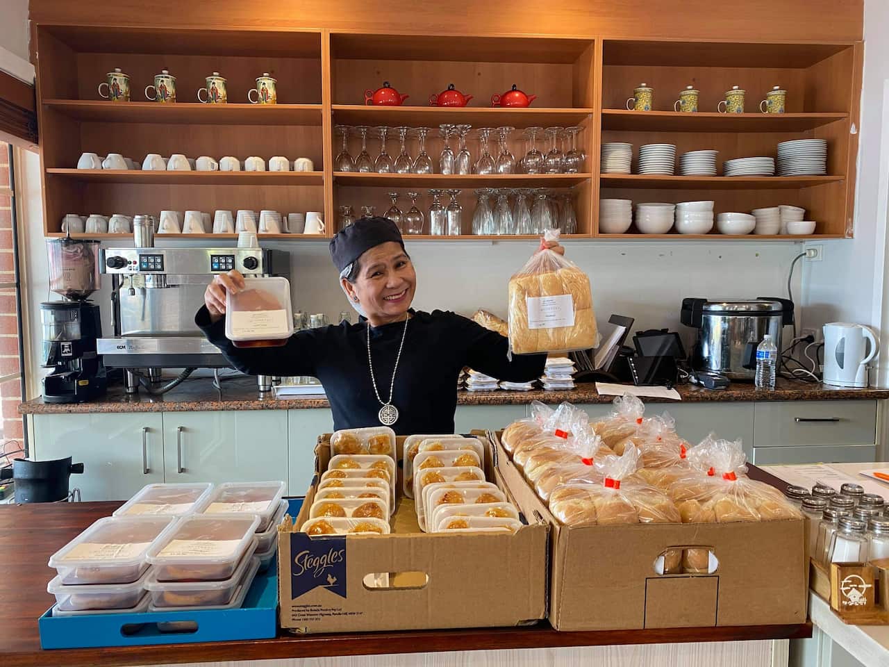 Mum’s showing off their pastry and sweet offerings at Salu-salo.    