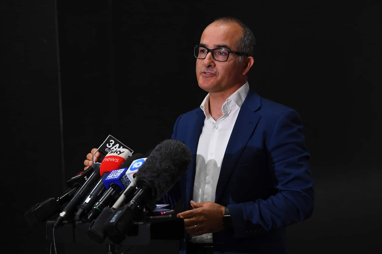 International flights are set to return to Victoria in the next fortnight, with stricter protocols expected to be introduced at quarantine hotels. (AAP Image/James Ross) NO ARCHIVING