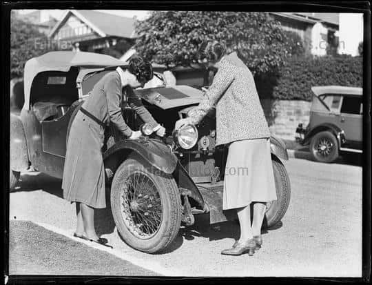 Jean Robertson and Kathleen Howell