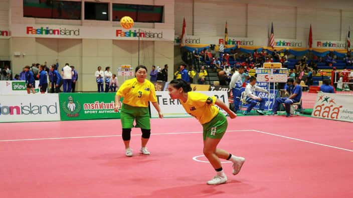 Jenny Ly and Jenny Thao