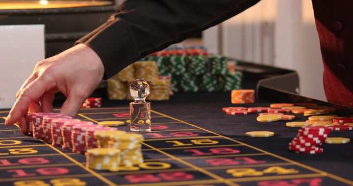 Crown Casino has denied allegations it worked with people linked to Chinese organised crime
