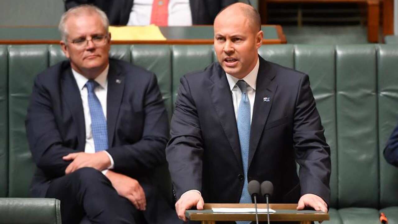 جاش فرایدنبرگ خزانه دار استرالیا (راست) و اسکات موریسون نخست وزیر استرالیا