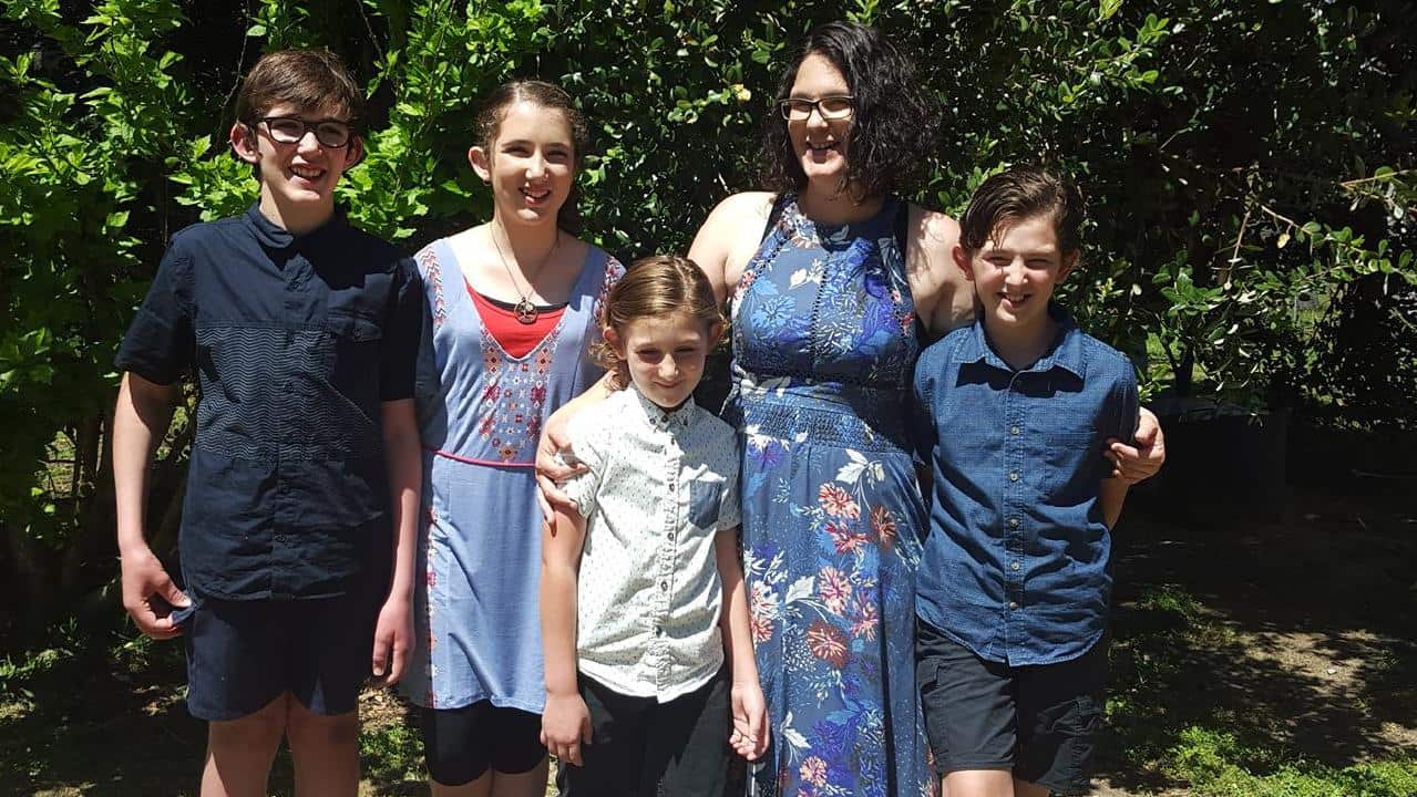 Katrina Miles and her 4 children are victims in the murder-suicide