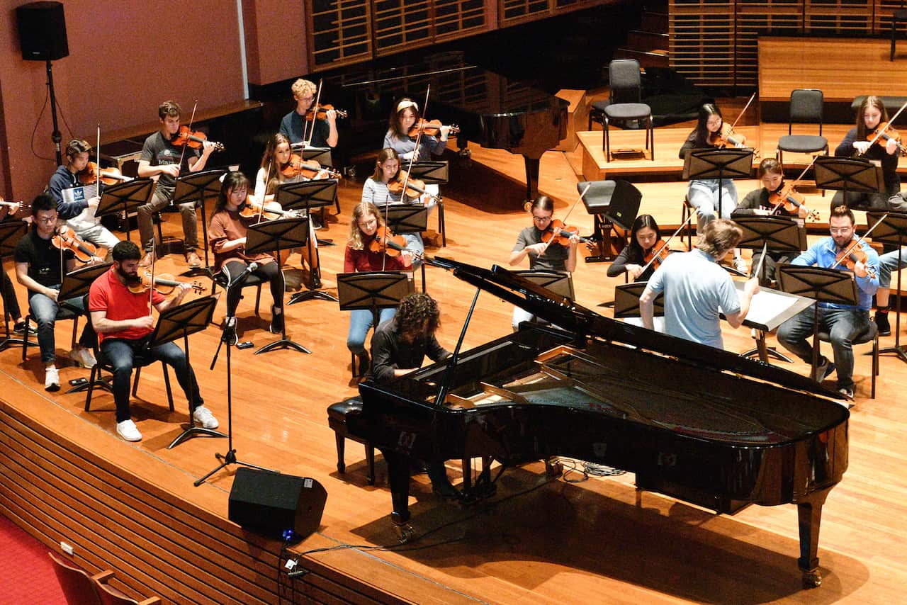 The vouchers can be used for visits art galleries, cinemas, amusement parks, zoos and theatres.