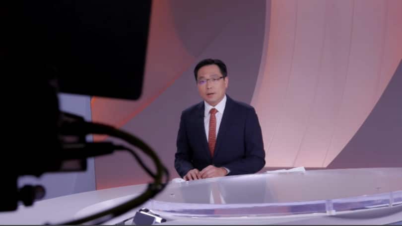 SBS Mandarin TV News presenter Jeff Kuo