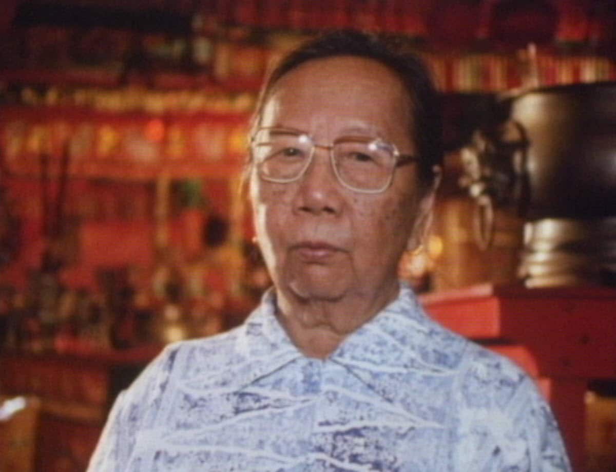 Laurence attributes the AM award to his wife, Marian, and late mother, Lily (pictured). 