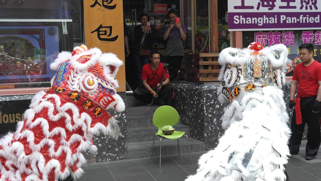 رقص شیر در سال نو قمری در ملبورن