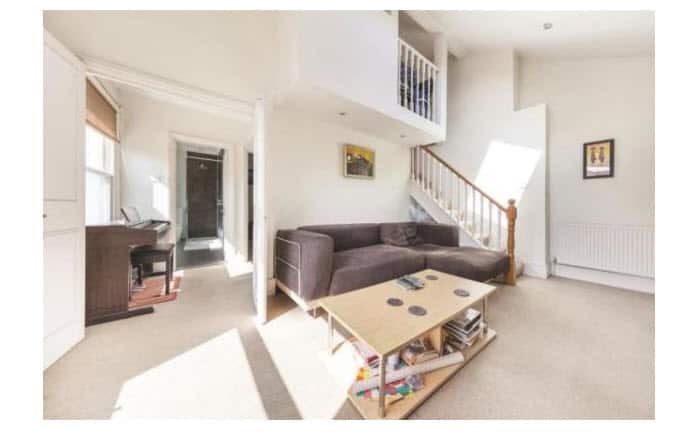 The one-bedroom flat for sale in London