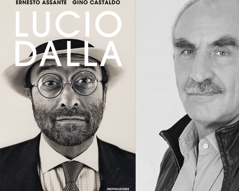 Gino Castaldo assieme alla copertina del libro su Lucio Dalla scritto assieme ad Ernesto Assante