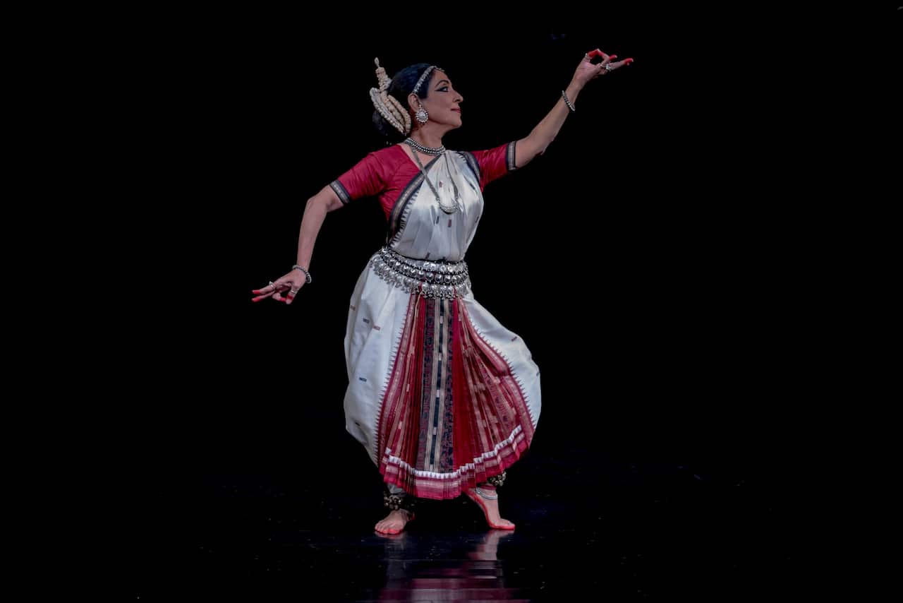 Madhavi Mudgal Odissi Dancer