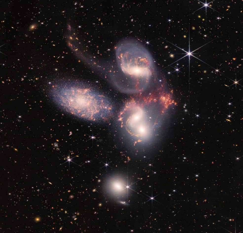 Galaxies Stephans Quintet