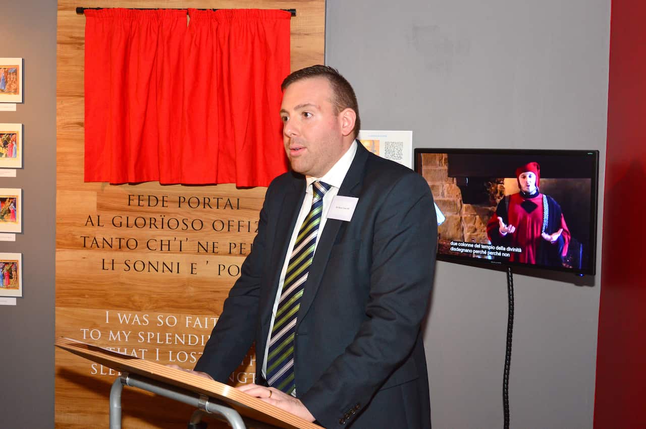 Marco Testa da il benvenuto al Museo della Divina Commedia a Sydney