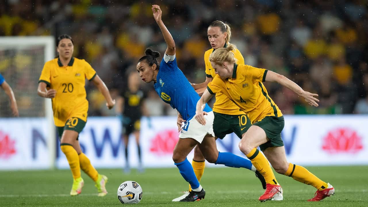 Marta and Australian players