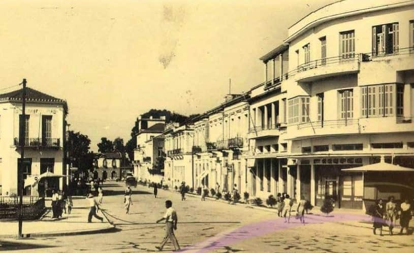 A photo of the Greek town of Kalamata from the 60s. 
