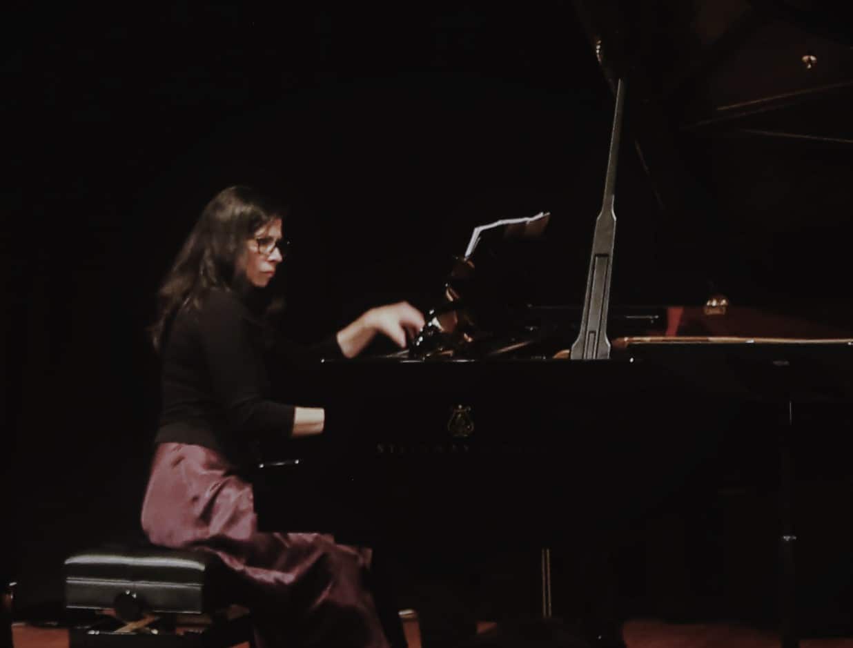 Pianista Irma Enríquez