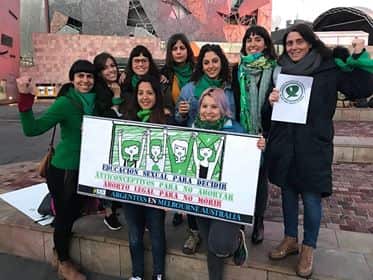 Pañuelazo en Melbourne