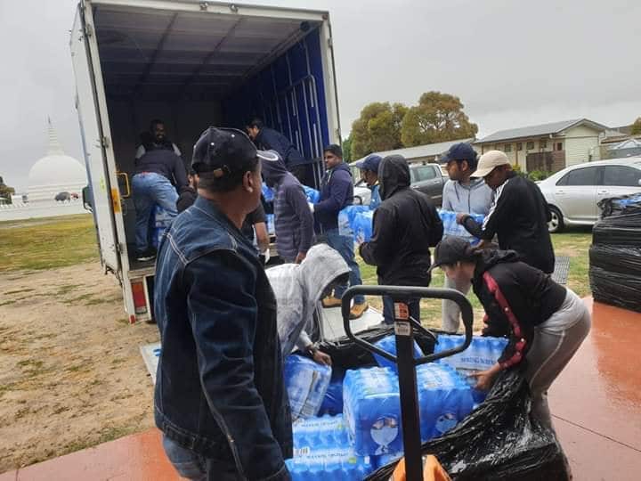 Members of Gujarati community helping to bushfire victims