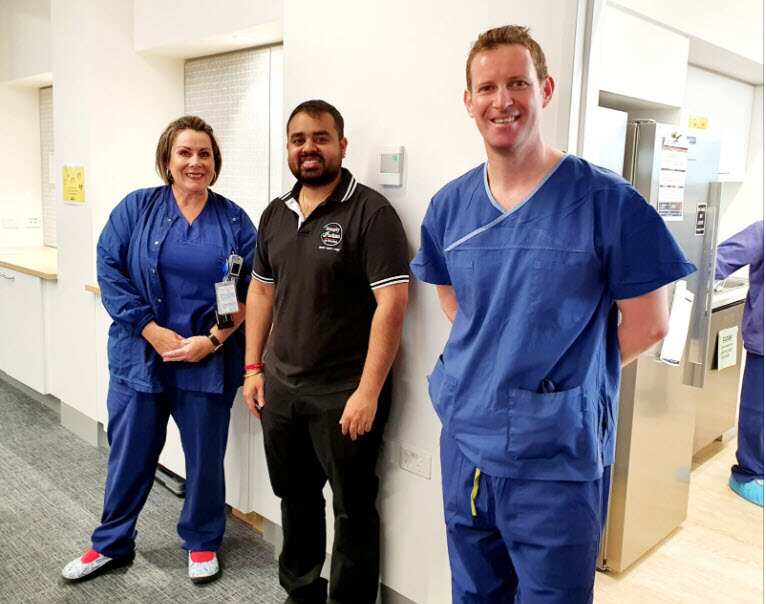 Indian Restaurant donates hundreds of meal to hospital staff