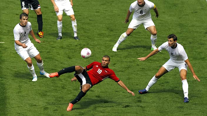 FOOTBALL PLAYER eGYPT TEAM