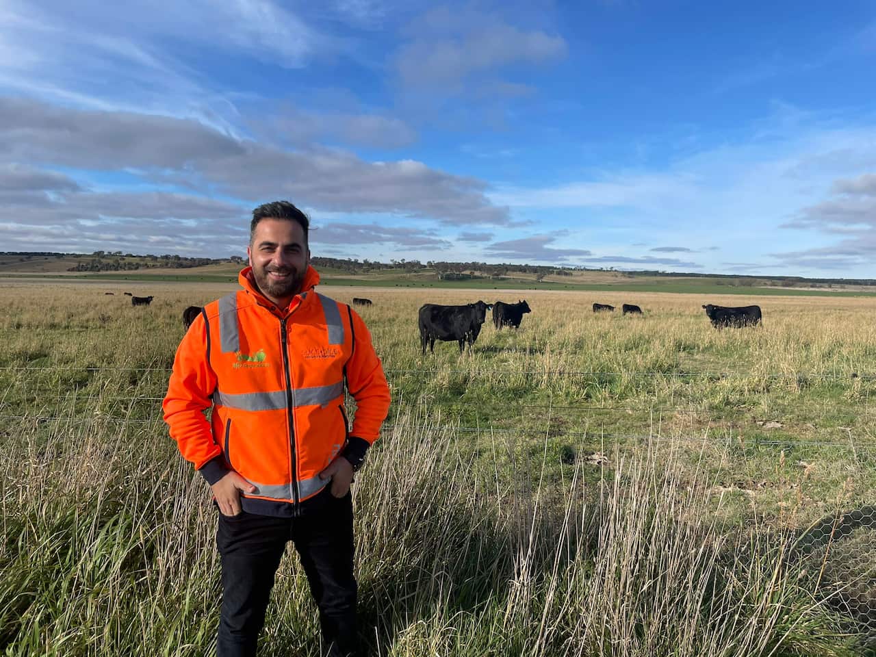 محمدديب - أحد العاملين في قطاع توزيع  الخضروات والفواكه