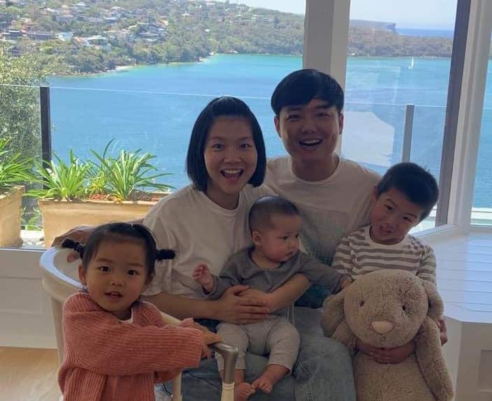 Xiong’s family of five