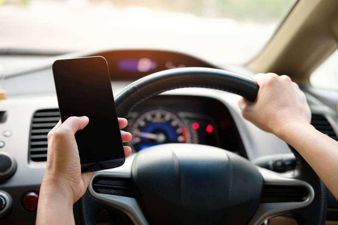 Bid to block Wi-Fi on drivers' phones.