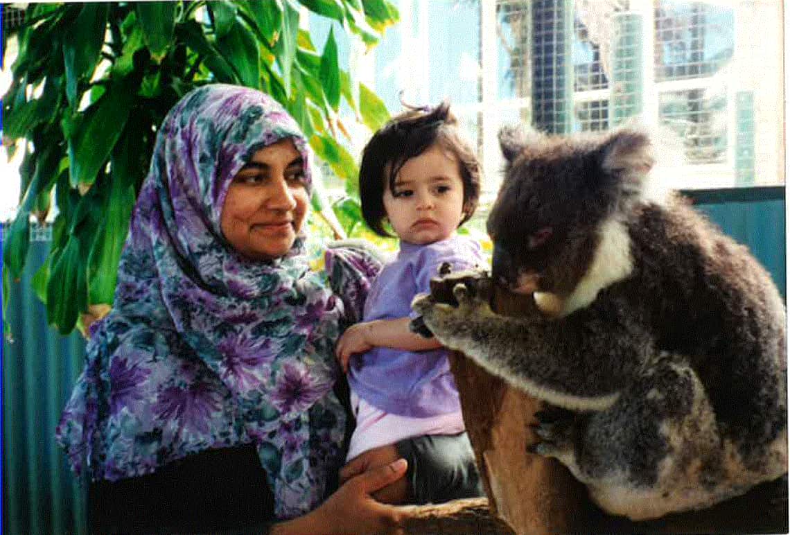 Mona with daughter Ayesha
