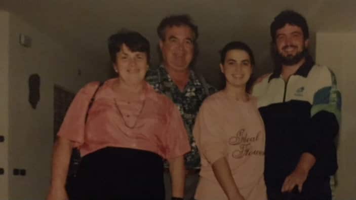 Milvio e Laura Mondolo con i figli Dennis, Lilia e Paolo